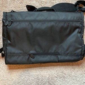 TUMI T-Tech Black trifold carry on garment bag 536c